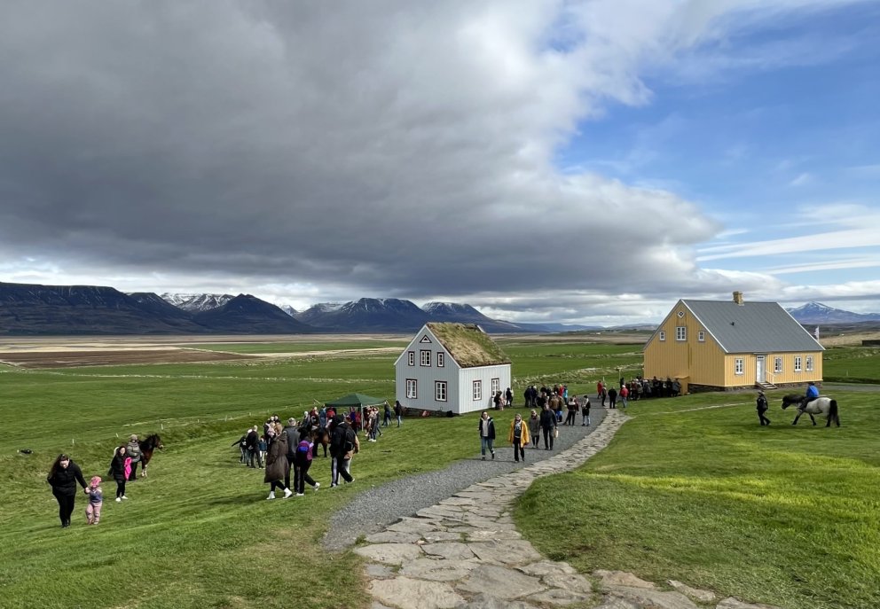 Líf og fjör á 75 ára afmæli