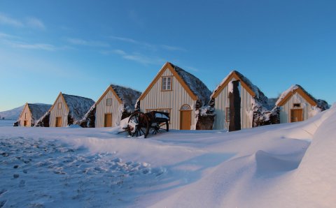 Áramótakveðja og annáll ársins 2022